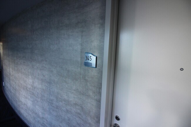 Foto del edificio - 2950 NE 188th St