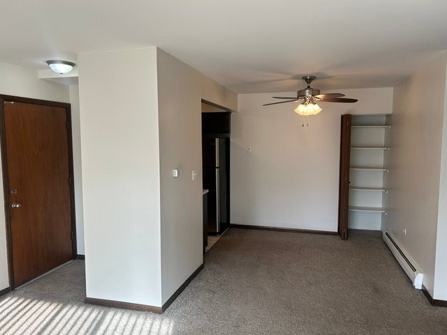 Building Photo - 17630 Rosewood Dr