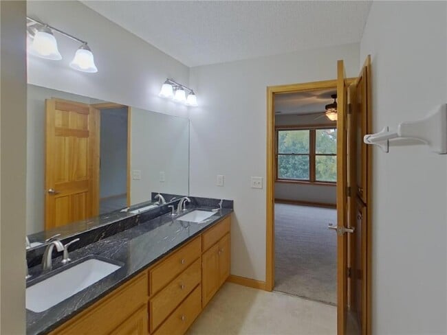 Foto del edificio - 2661 116th Ave NE