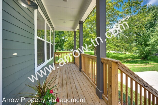 Building Photo - 3 br, 3.5 bath House - 373 Gillette Rd