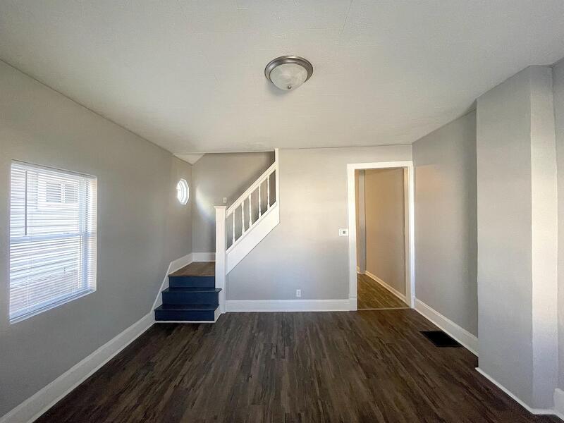 Foto principal - 451 S Keystone Ave