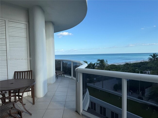 Building Photo - 9601 Collins Ave