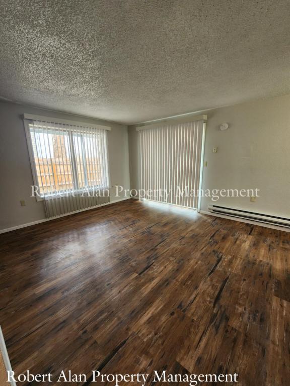 Foto del edificio - 617 1/2  NW 3rd