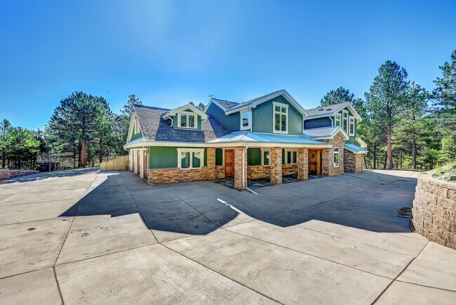 Foto del edificio - 1388 Starwood Ln