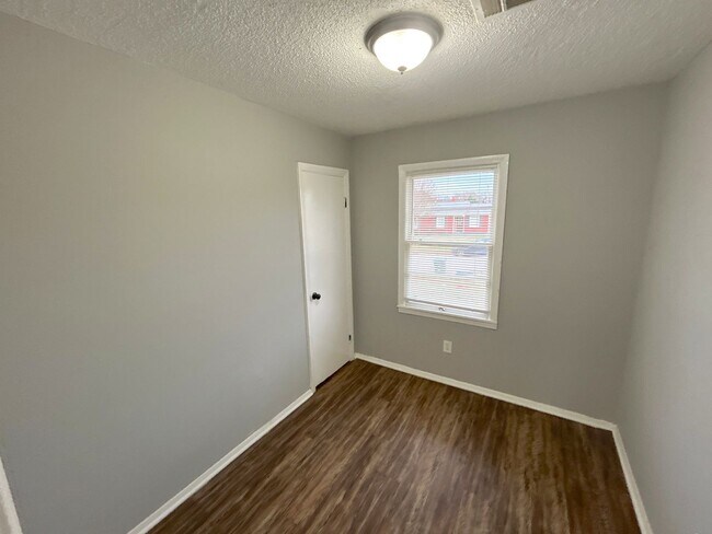 Foto del edificio - 3509 Brantley Rd