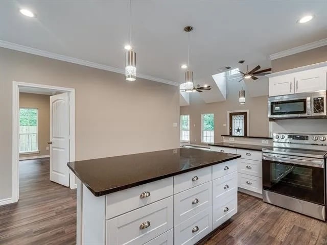 Kitchen 3 - 109 McClain St