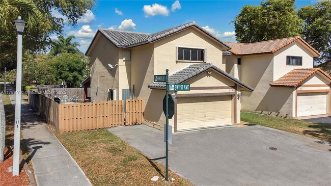 Photo - 9646 SW 151 Ave House