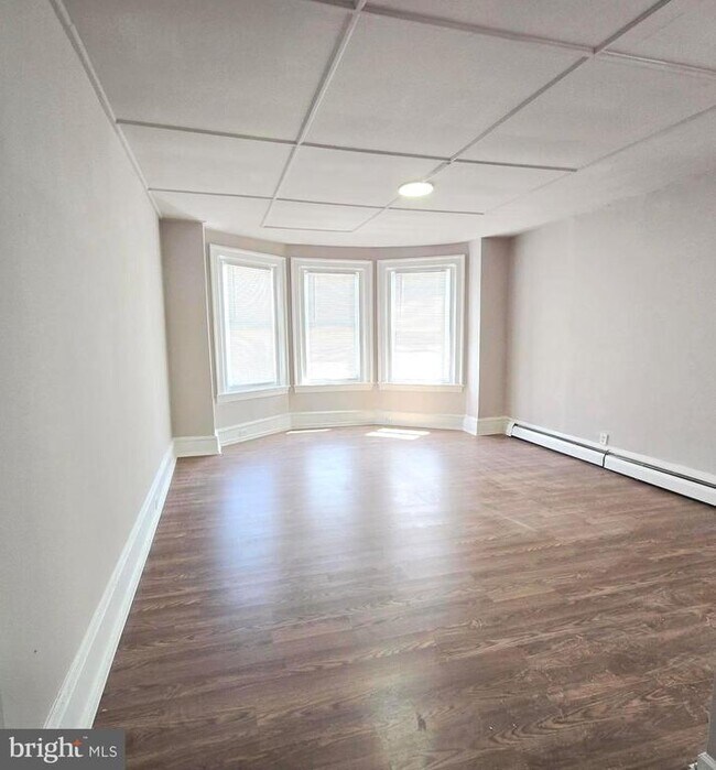 Foto del edificio - 509 E Washington Ln
