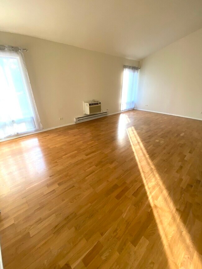 Building Photo - 1162 Osterman Ave