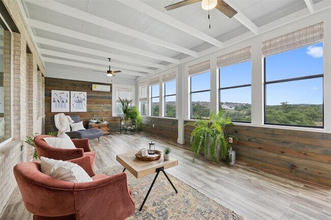 Building Photo - 16720 Horondelle Dr