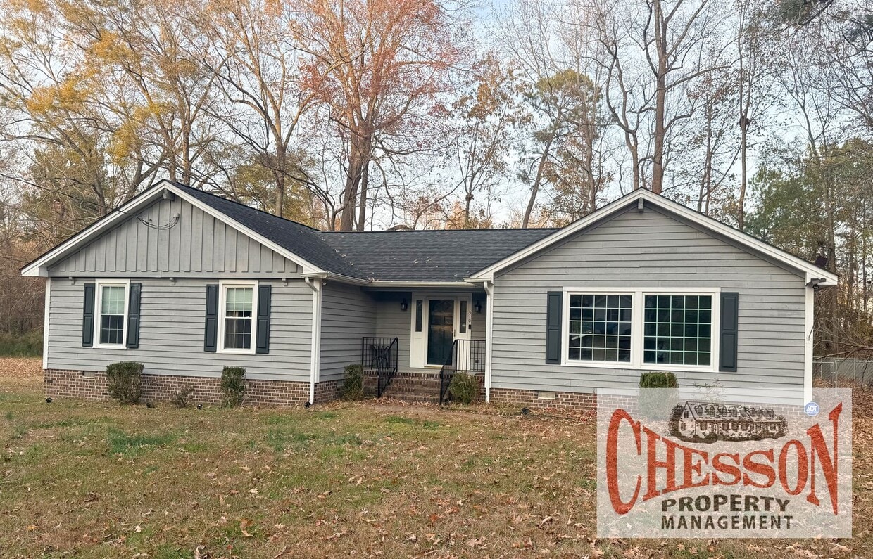 Primary Photo - 510 Westwood Cir