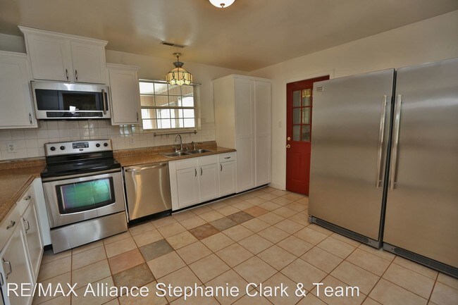 Building Photo - 3 br, 2 bath House - 1101 Amy Drive
