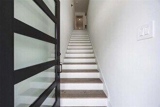 Building Photo - 8019 Cora St