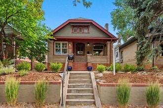 Building Photo - 386 S Franklin St