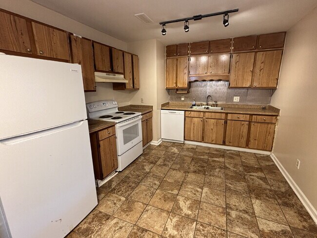 Foto del edificio - Available for rent in Kinsey, AL