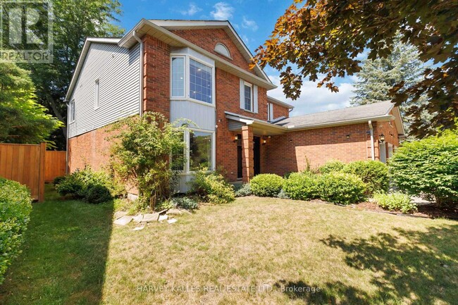 Photo du bâtiment - 223 Sunnyside Dr