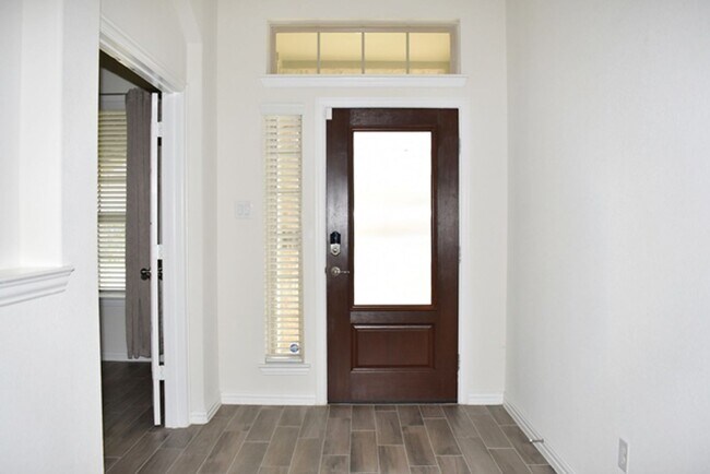 Building Photo - 9328 Bronze Meadow Dr