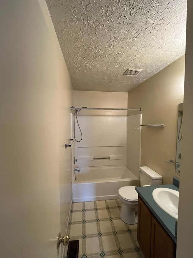 Foto del edificio - 4864 National Rd