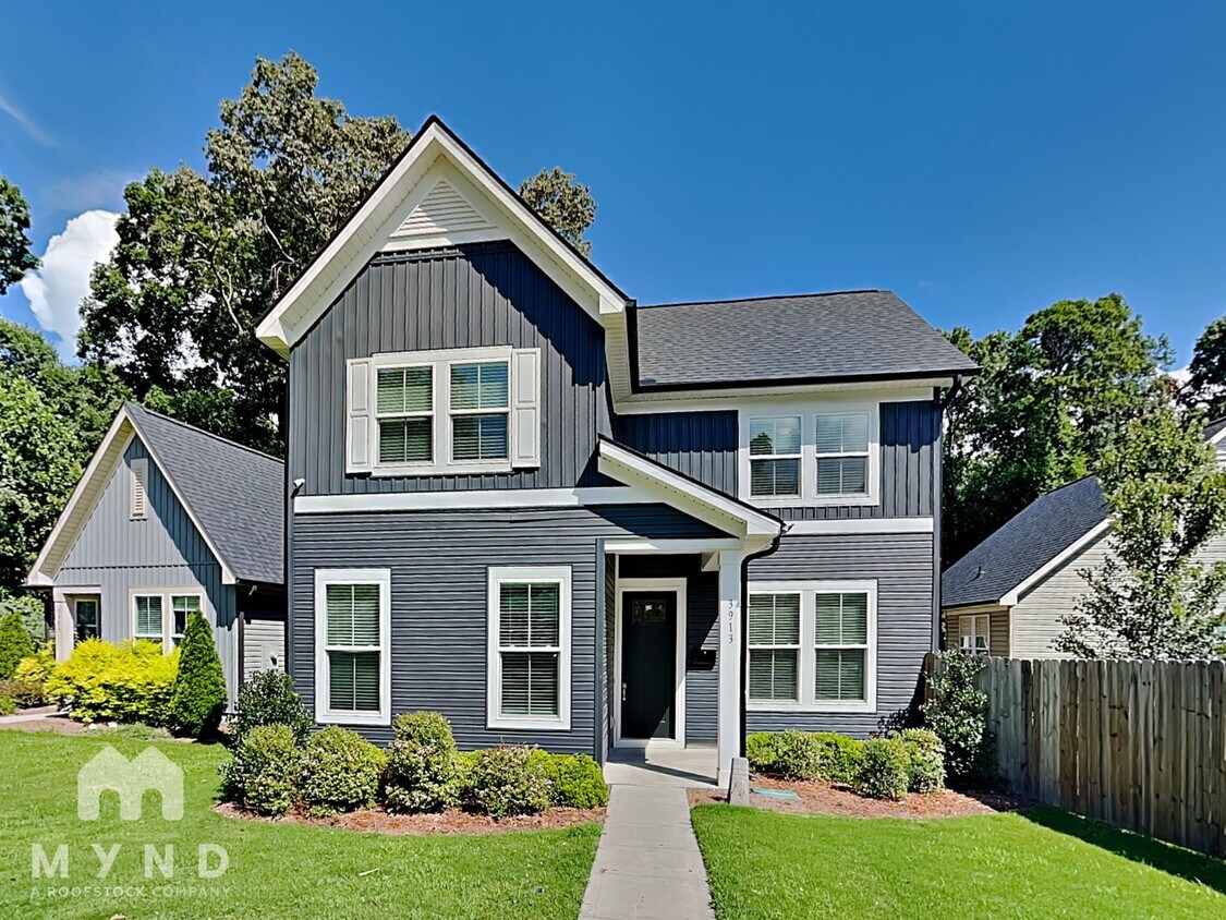Foto principal - 3913 Ironwood St
