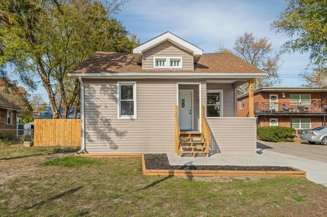 Building Photo - 292 W Marshall St