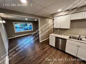Building Photo - 1322 2nd Ave
