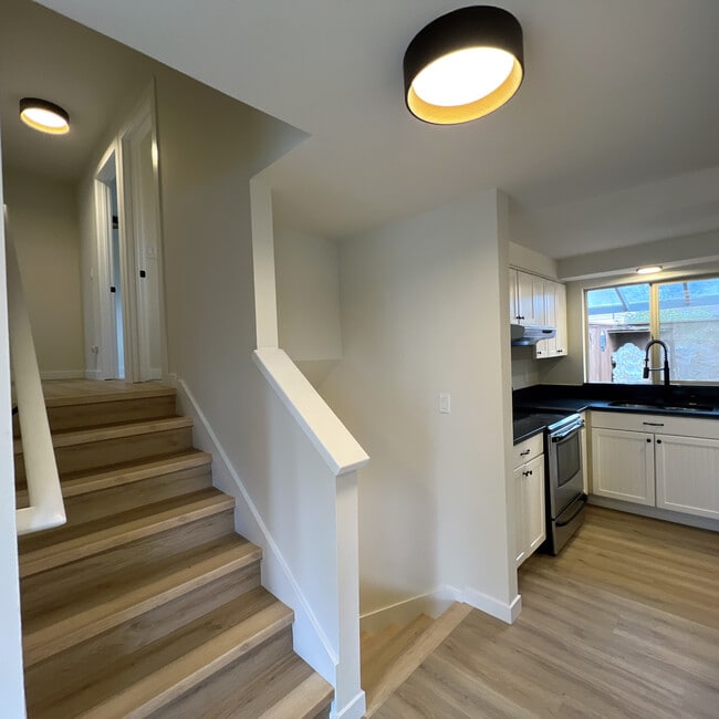 Building Photo - 20011 35th Ave W