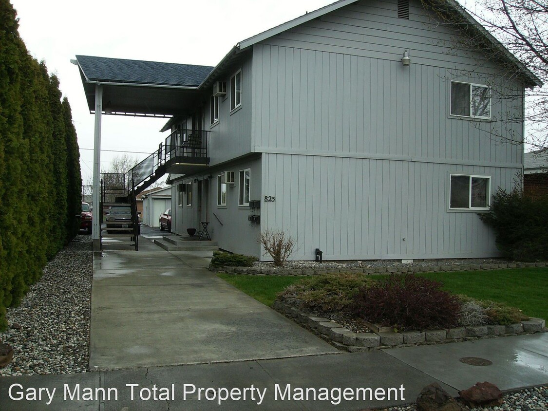 825 W 4th Ave, Moses Lake, WA 98837 Room for Rent in Moses Lake, WA