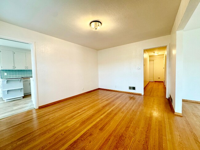 Foto del edificio - 153 Edgemont Ave