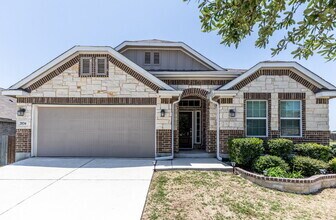 Building Photo - 2034 Carter Ln