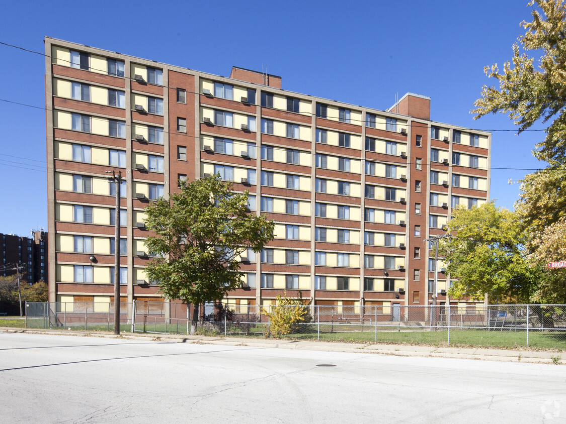 Foto del edificio - Lakeview Apartments