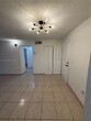 Foto principal - 666 W 81st St