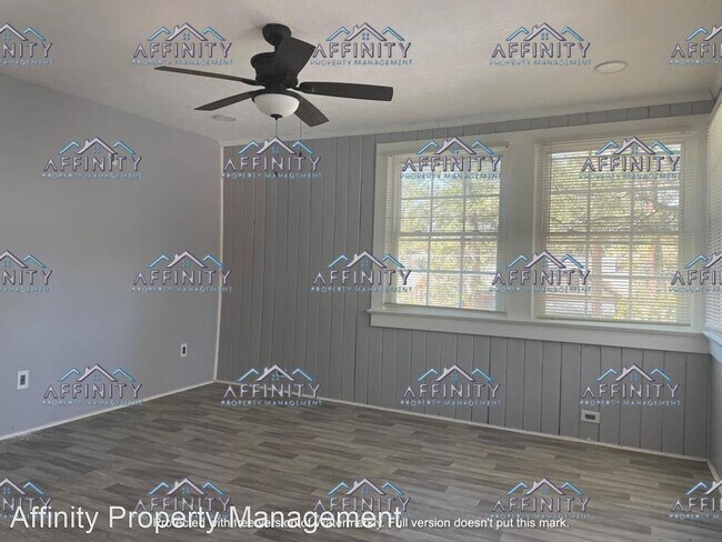 Building Photo - 2 br, 1 bath House - 1126 Brentwood Ave - ...
