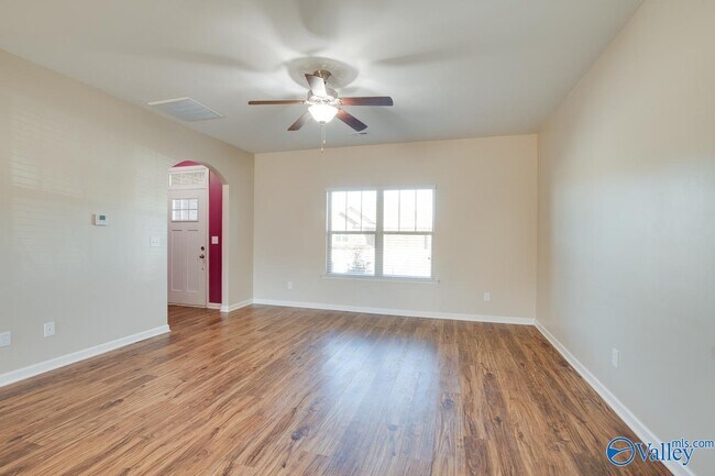 Foto del edificio - 2431 Hobbstone Cir