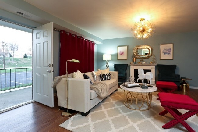 Foto del edificio - The Enclave At Mount Pleasant
