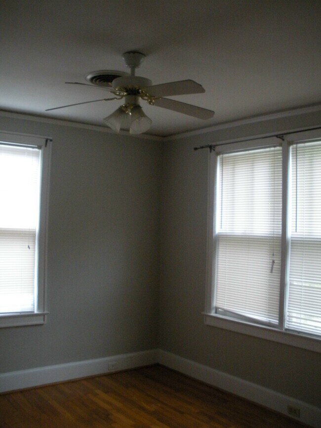 Foto del edificio - 316 S Woodrow St