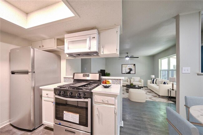 Foto del edificio - 8602 Fireside Dr