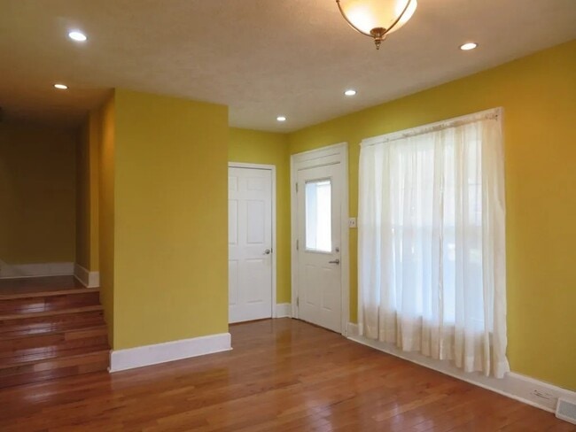 Foto del edificio - 172 Western Ave