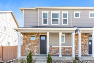 Building Photo - 13451 Oneida Ln Building Photo - 13451 Oneida Ln