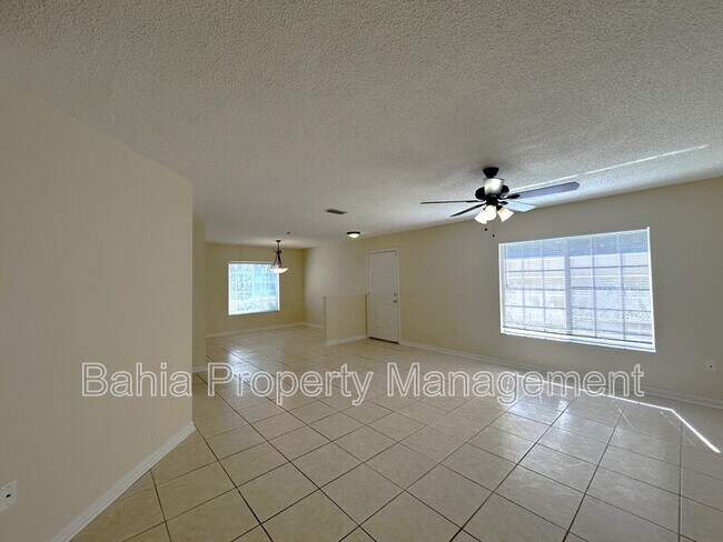 Foto del edificio - 7326 E Bank Dr