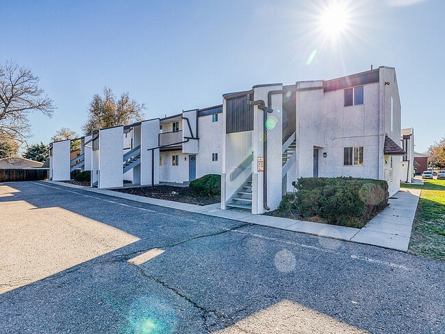 Elk Mountain-Drone Aerial-84 - Elk Mountain Apartments