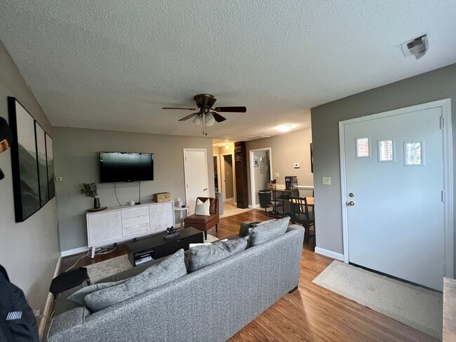 Photo - 1301 Richmond Pl Townhome