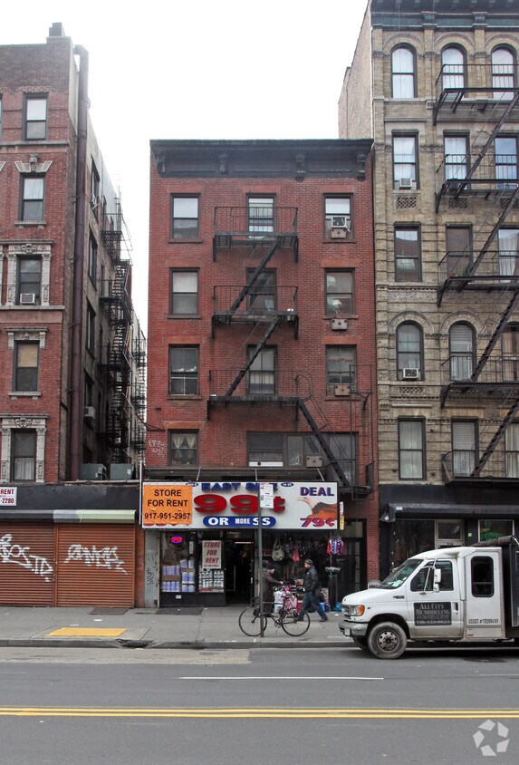 Exterior - 540 E 14th St