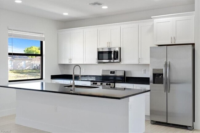 Foto del edificio - 5306 Lee St