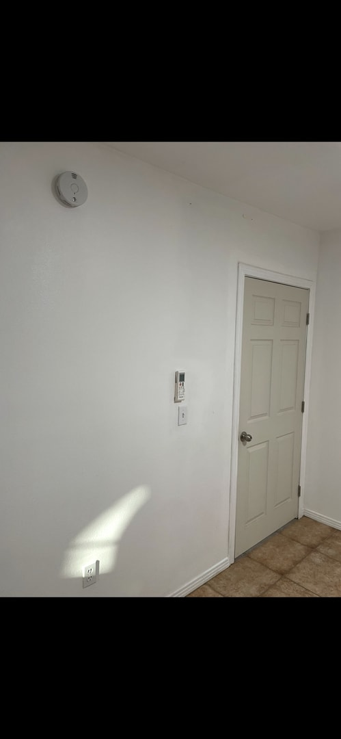 Building Photo - 1 Bed | 1 Bath | 400 Sq Ft | Studio/ADU