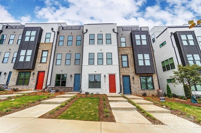 Foto del edificio - 525 W Tremont Ave