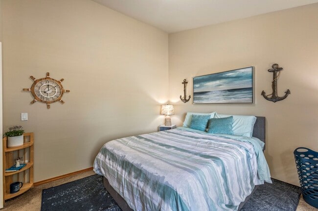 Foto del edificio - Beautiful 3-bed/2-bath Orting Home in Rive...