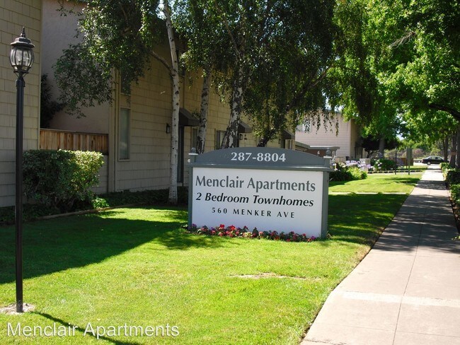 Building Photo - 560 Menker Ave