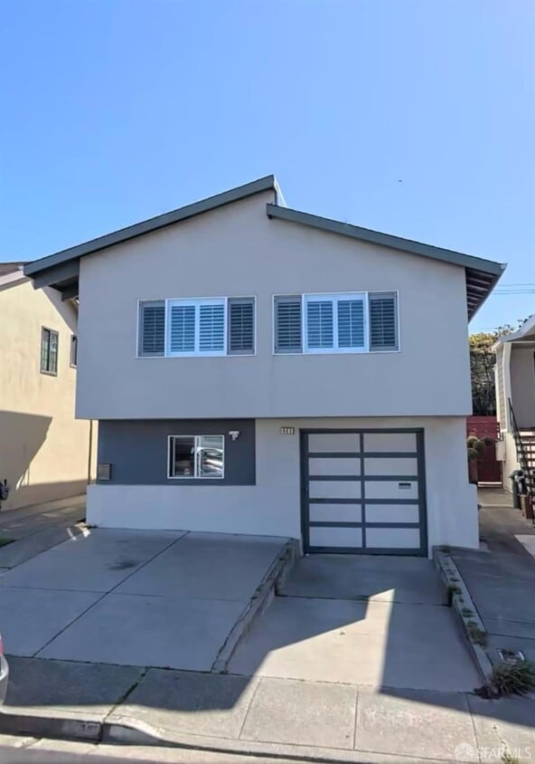 Primary Photo - 441 St Francis Blvd