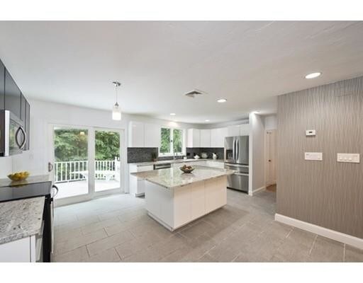 Foto del edificio - 11 Buttercup Ln