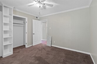 Building Photo - 1901 S Voss Rd